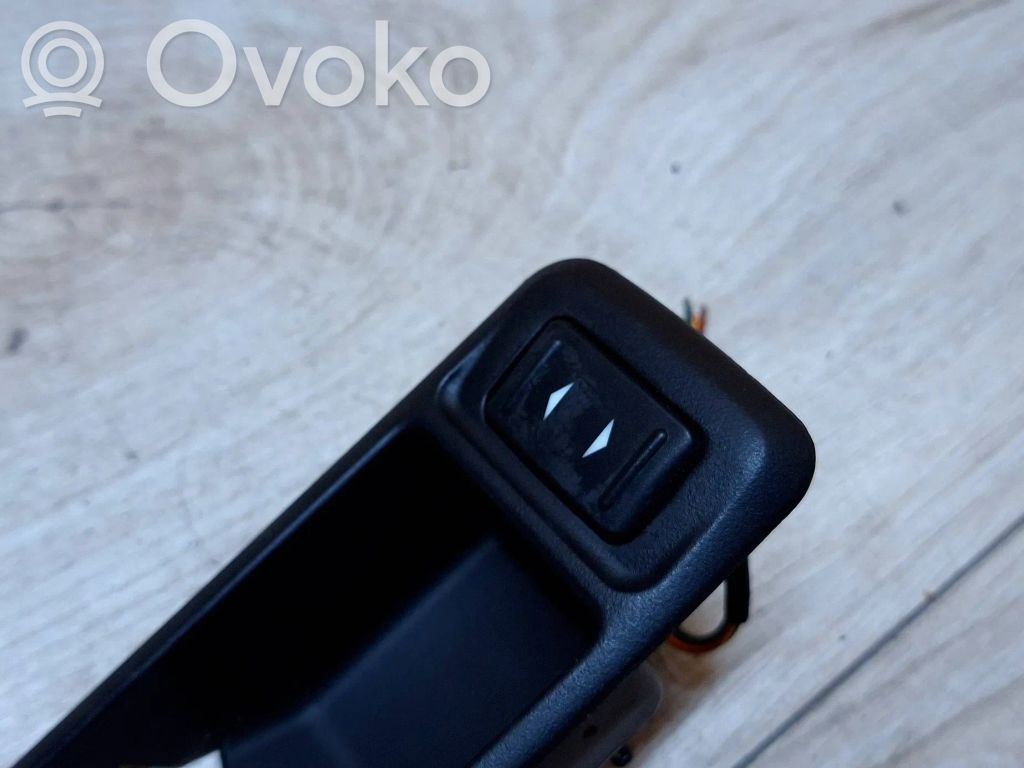 Ford Focus Electric window control switch 