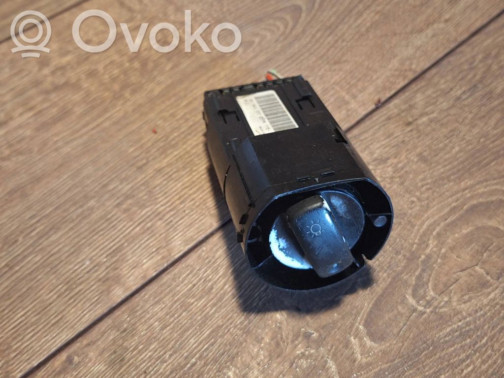 Audi A6 S6 C5 4B Light switch 