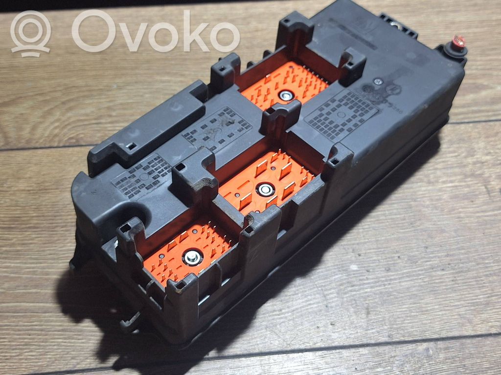 Saab 9-3 Ver2 Sulakemoduuli 