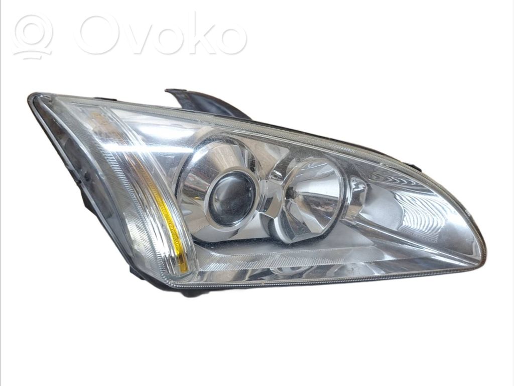 Ford Focus Headlight/headlamp 