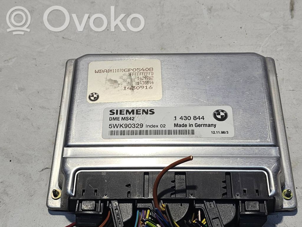 BMW 5 E39 Engine control unit/module 