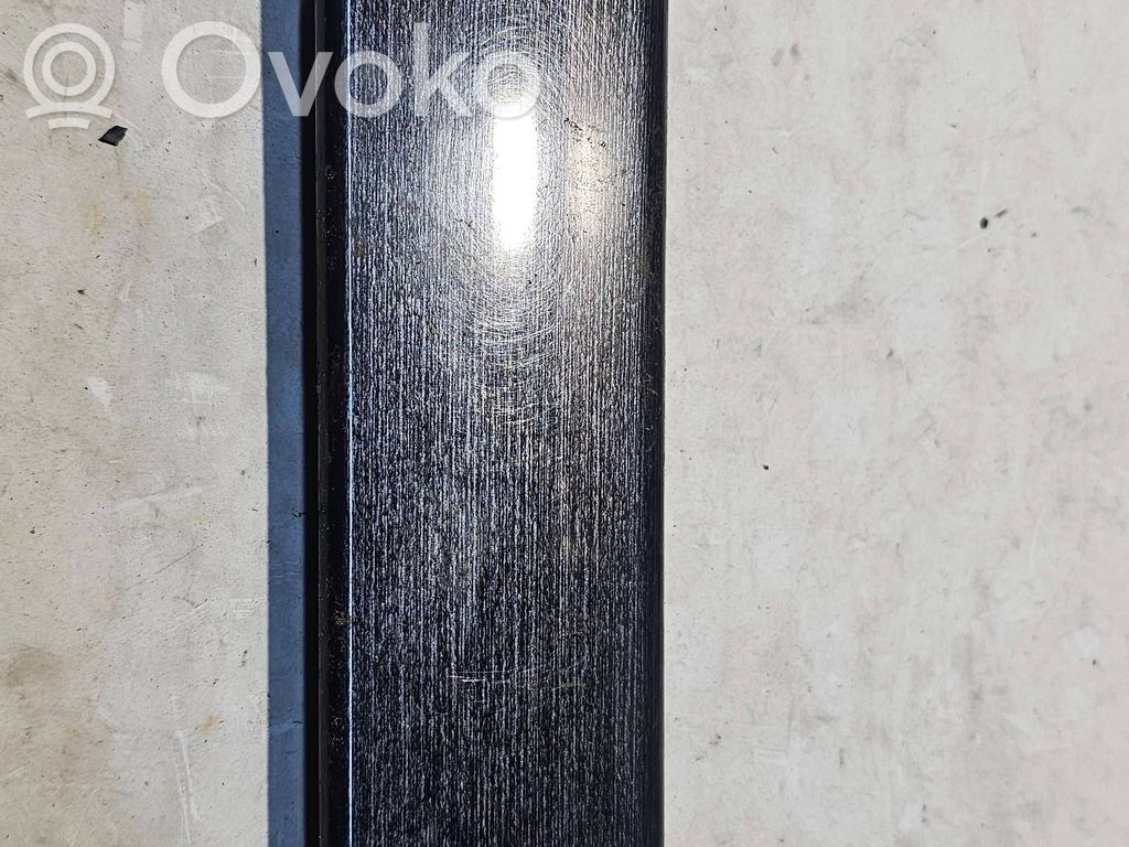 Moldura de la guantera   8159739