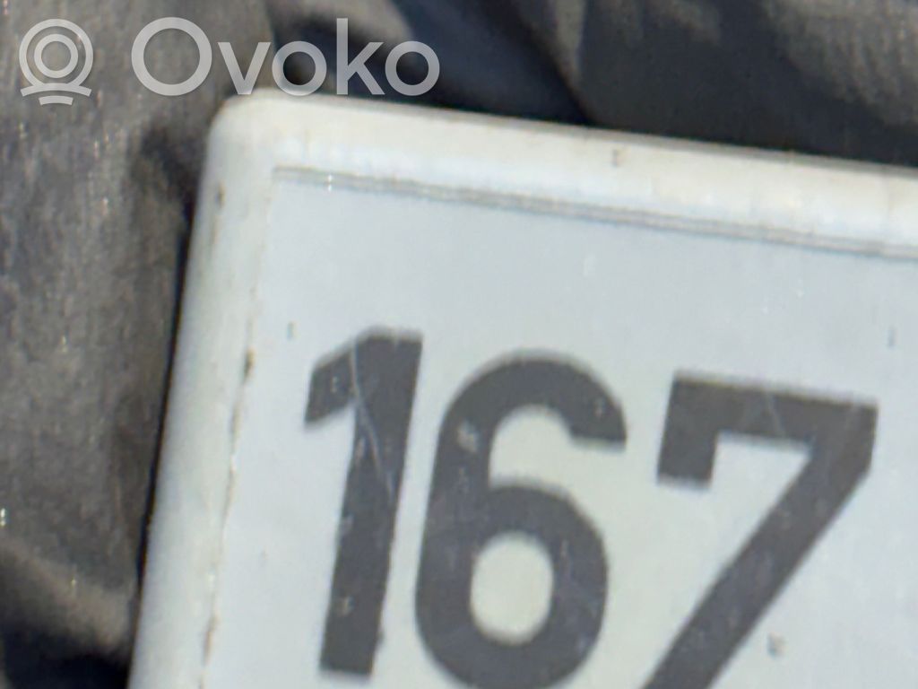 Audi A4 S4 B5 8D Inne przekaźniki 