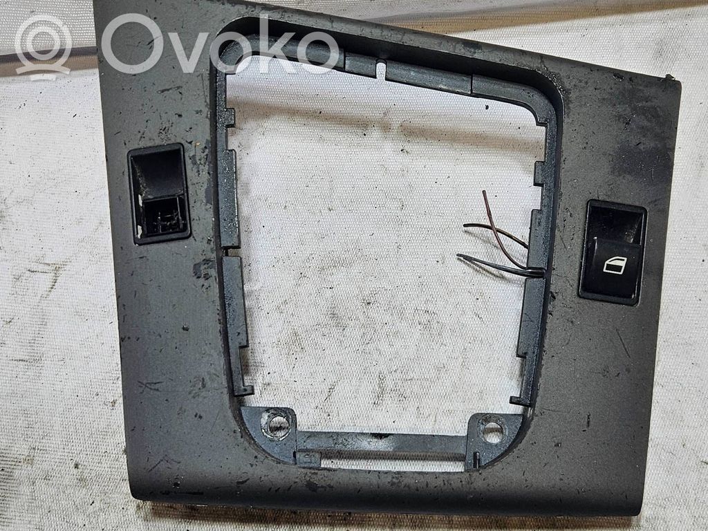 BMW 3 E46 Ramka drążka zmiany biegów 