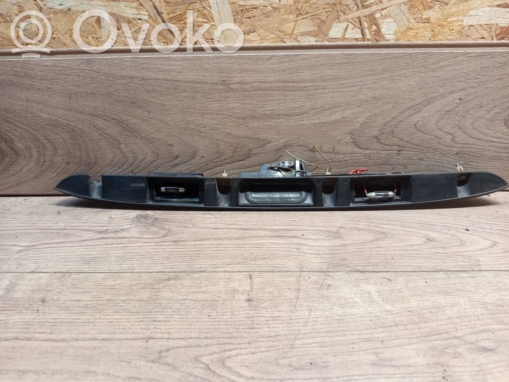 BMW 3 E36 Barra de luz de la matrícula/placa de la puerta del maletero 