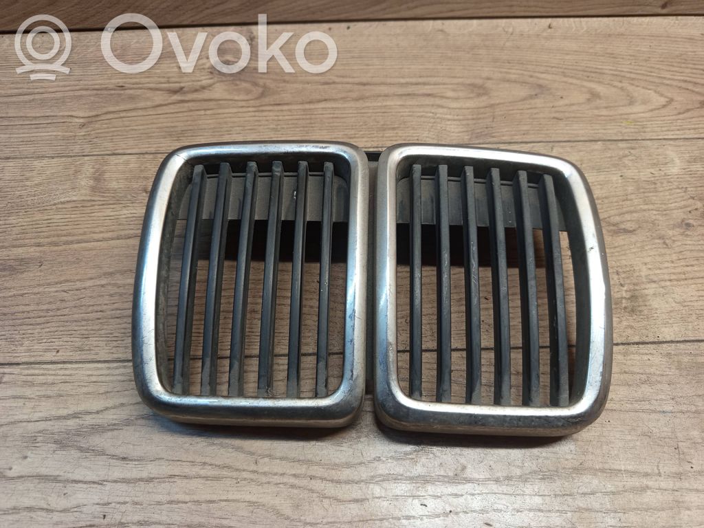 BMW 3 E30 Front grill 