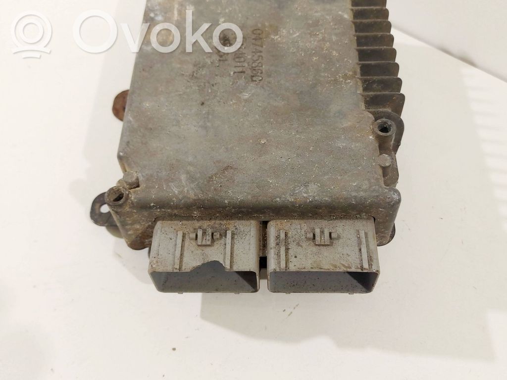 Chrysler Voyager Engine control unit/module 