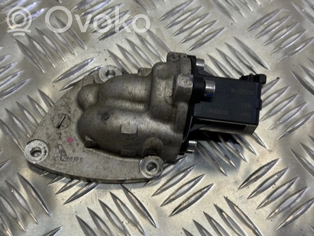 McLaren 570S Turbo system vacuum part 