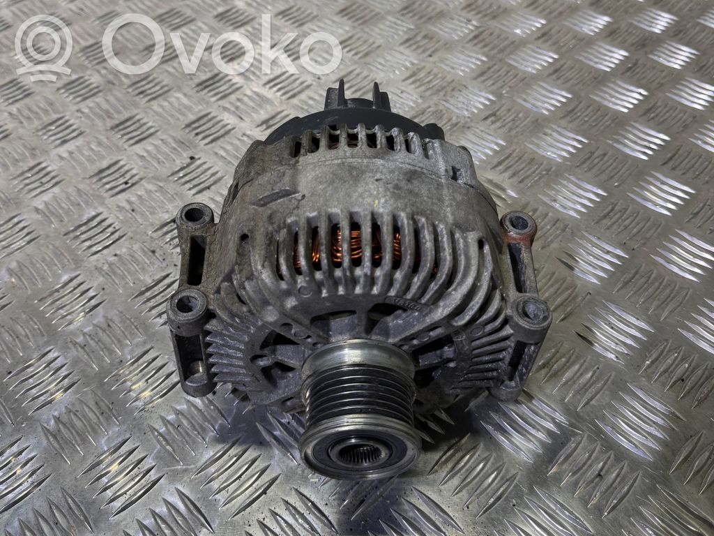 Mercedes-Benz Vito Viano W639 Generatore/alternatore 