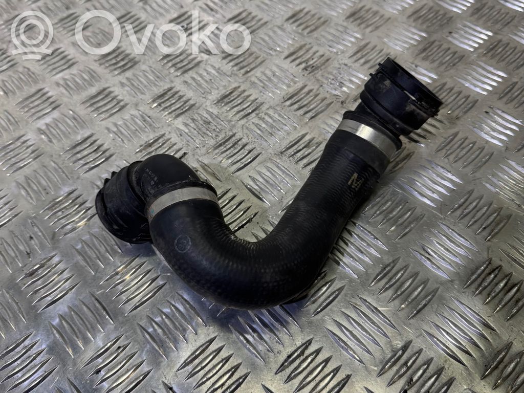 BMW 3 E92 E93 Engine coolant pipe/hose 
