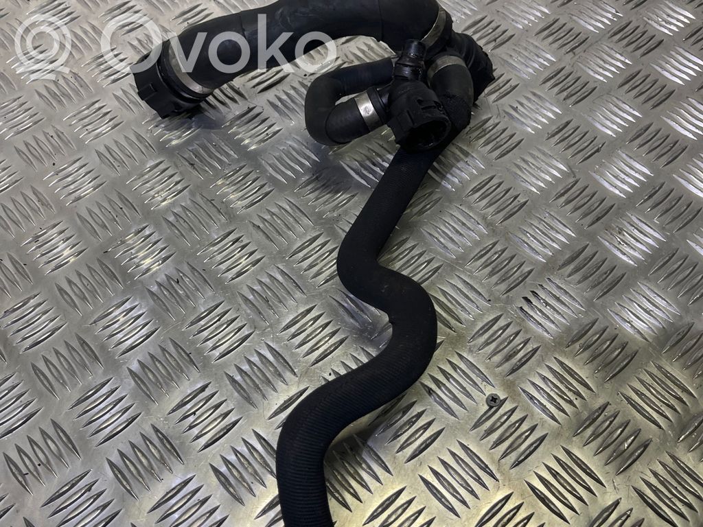 BMW X5 F15 Engine coolant pipe/hose 