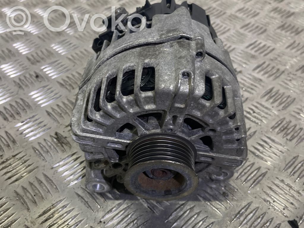 BMW 5 F10 F11 Generator/alternator 
