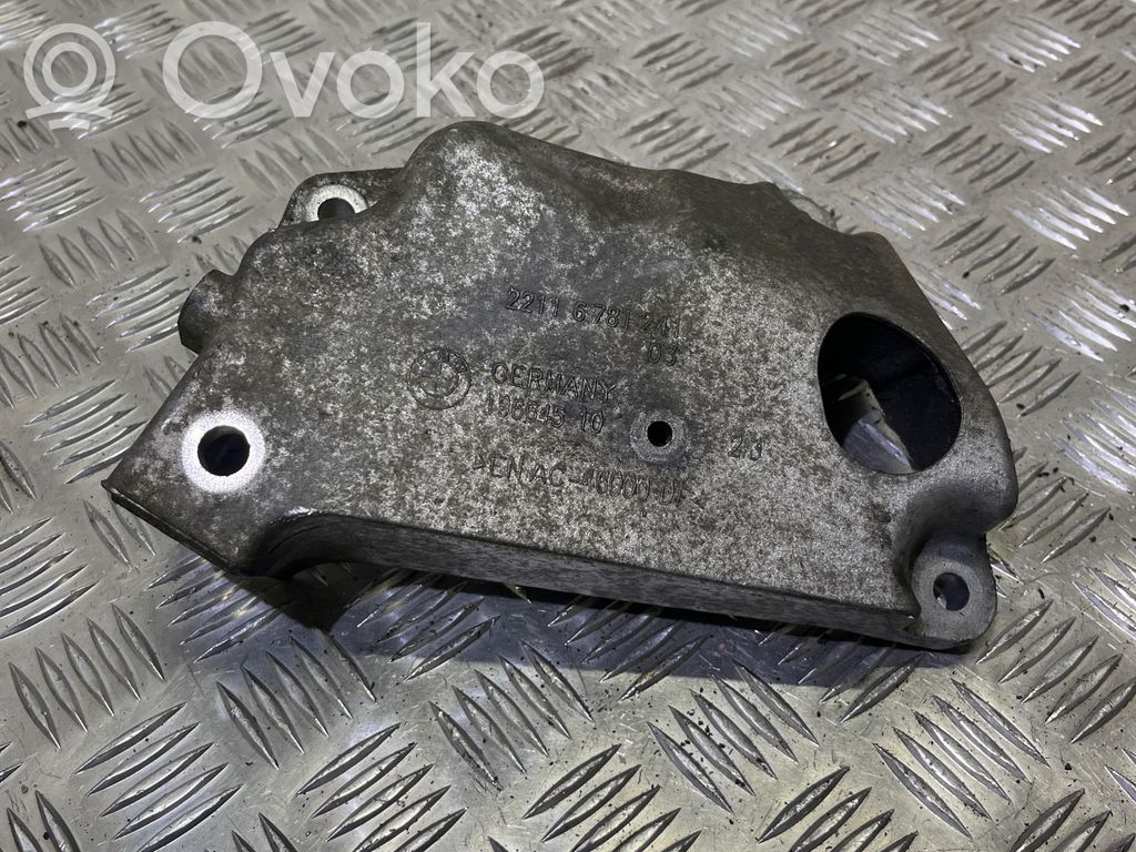 BMW 5 F10 F11 Dzinēja nostiprināšanas stiprinājums-kronšteins 