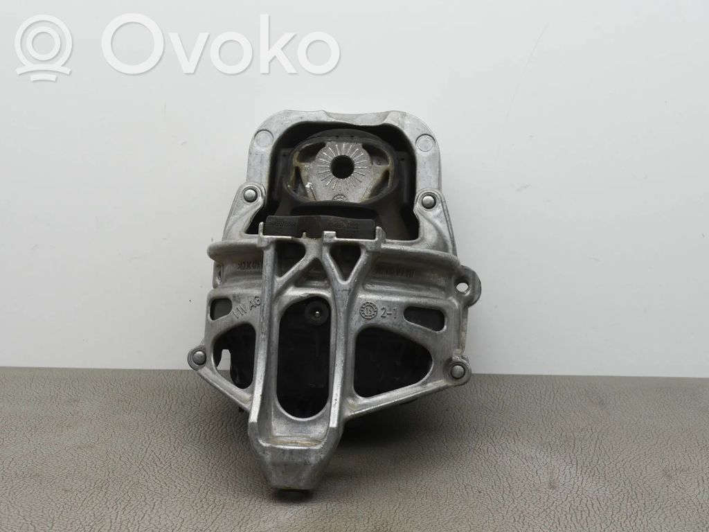 Engine mount bracket   4M0199372M