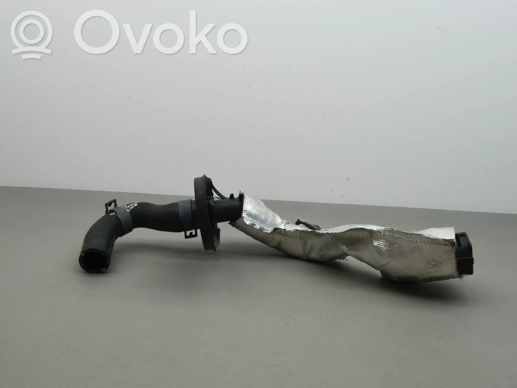 Audi A5 Przewód / Wąż chłodnicy 