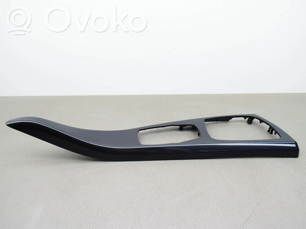 BMW 5 F10 F11 Consola de plástico de la palanca de cambios 