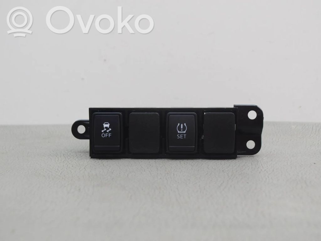 Nissan Juke I F15 Otros interruptores/perillas/selectores 