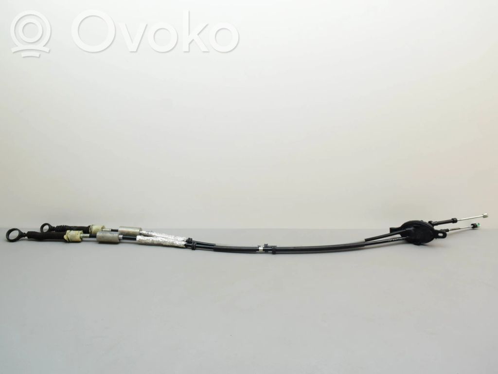 BMW 1 F40 Gear shift cable linkage 