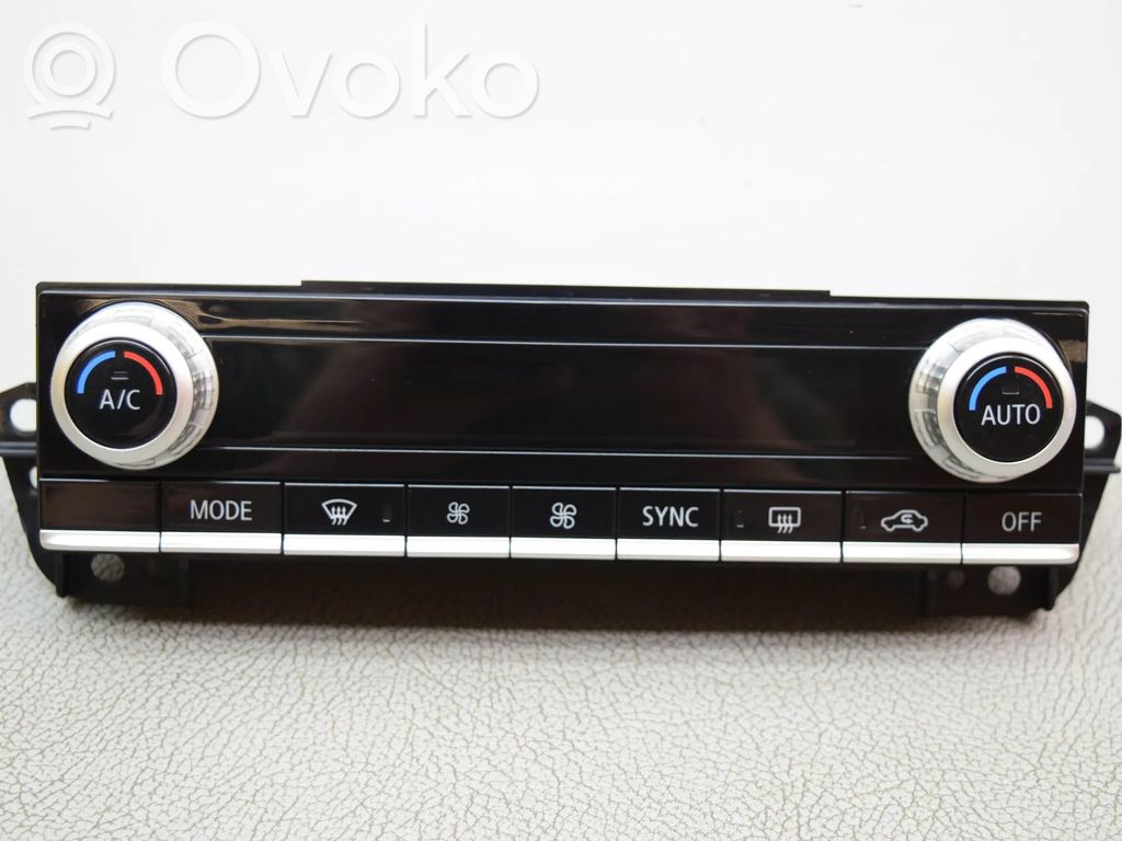 Mitsubishi Outlander Przełącznik / Włącznik nawiewu dmuchawy 