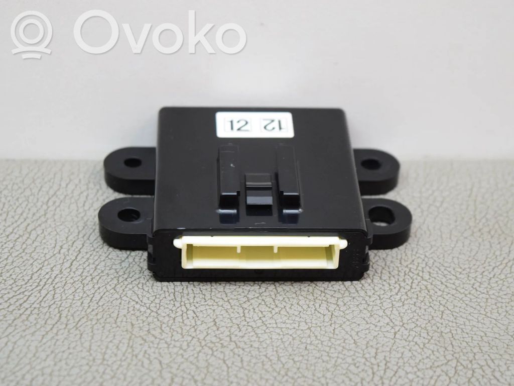 Engine control unit/module ECU   8637C108