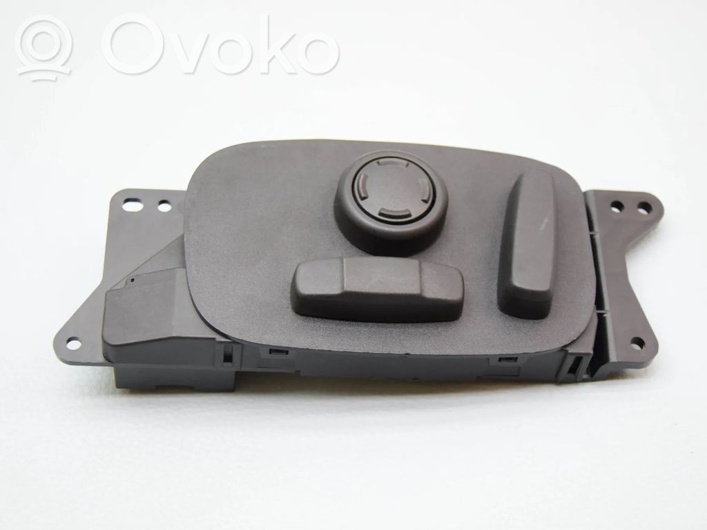Seat control switch   GX7314B566GB