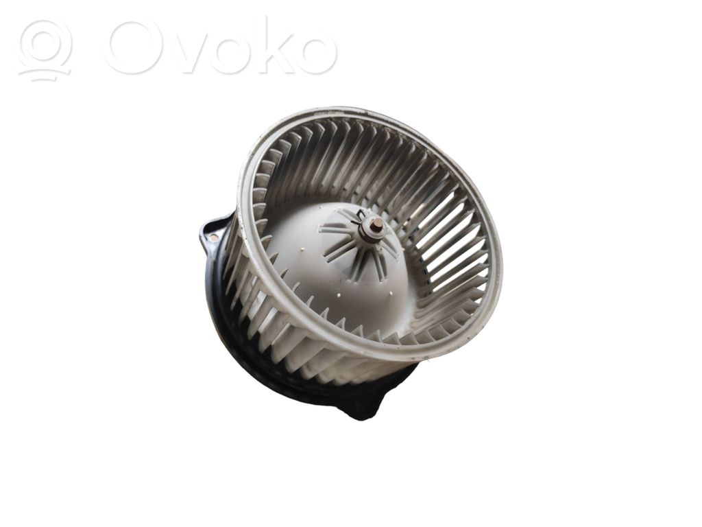 Toyota Hilux (N140, N150, N160, N170) Pečiuko ventiliatorius/ putikas 