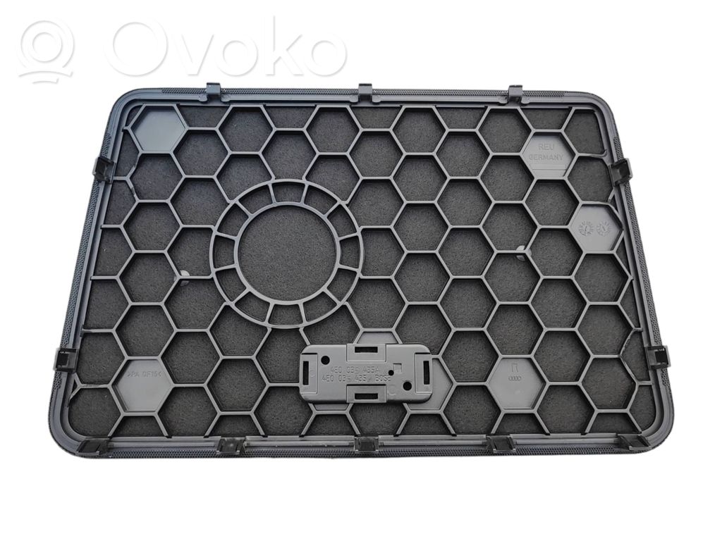Audi A8 S8 D3 4E Subwoofera reste/apdare 
