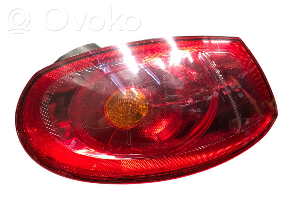 Fiat Bravo Aizmugurējais lukturis virsbūvē 