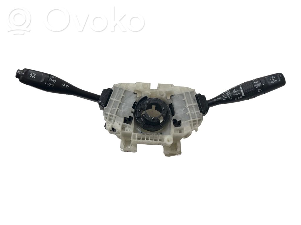 Mitsubishi Outlander Commodo, commande essuie-glace/phare 
