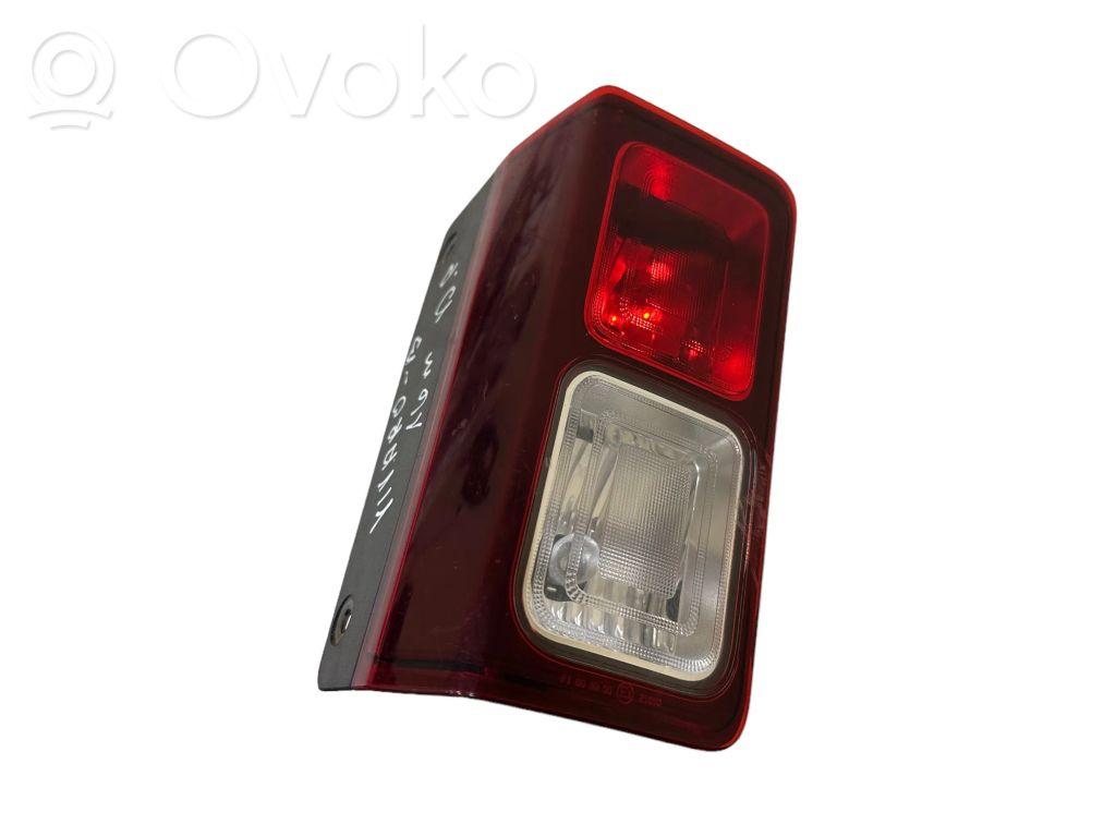 Opel Vivaro Takasumuvalo 