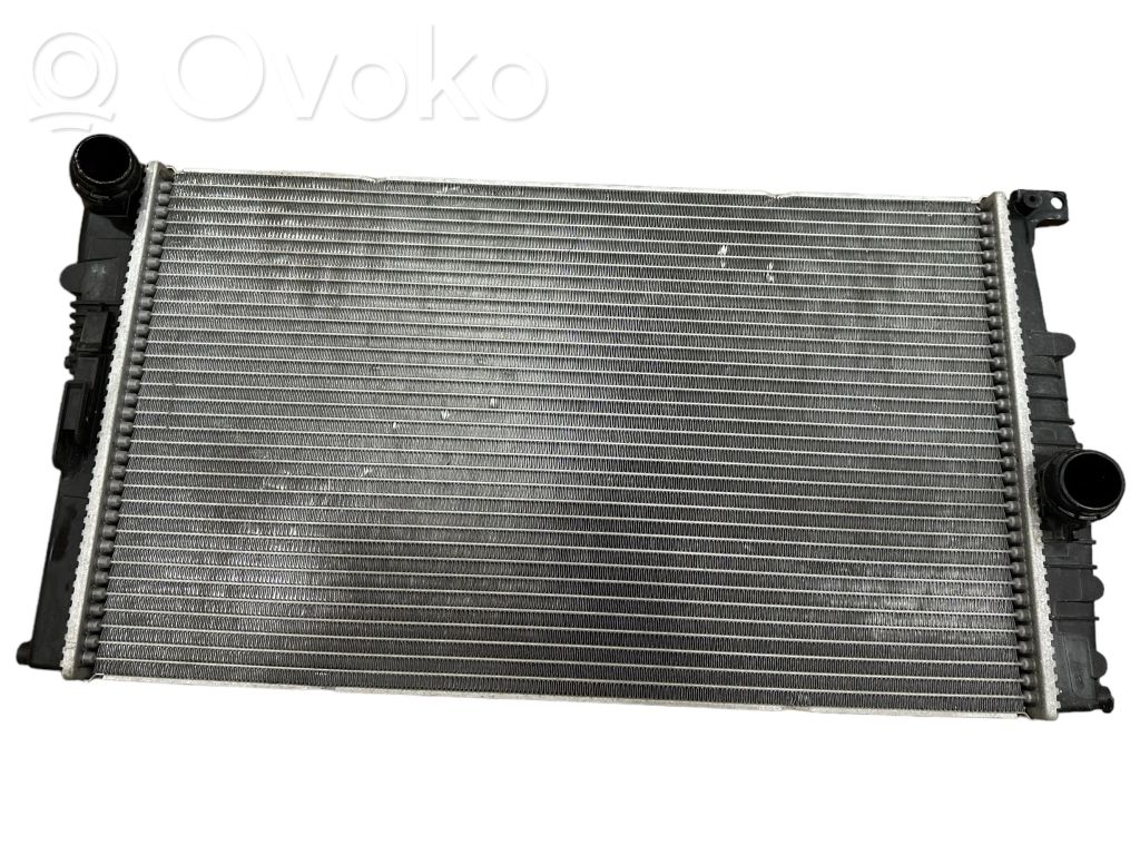 BMW i3 Coolant radiator 