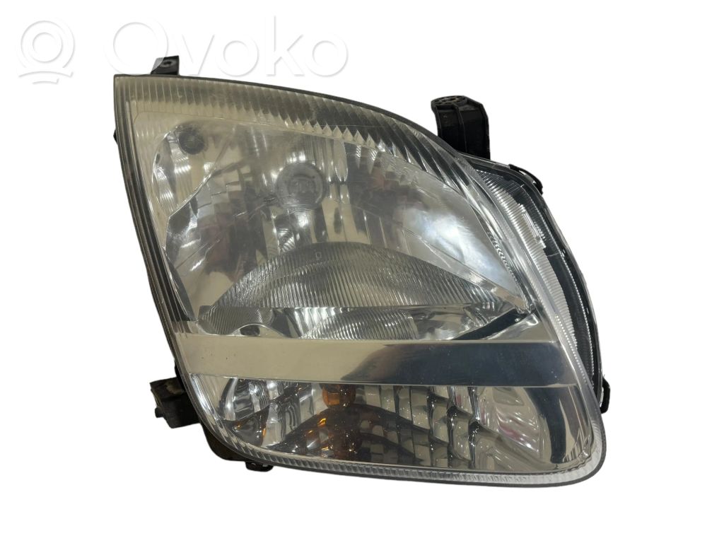 Headlight/headlamp   P2753