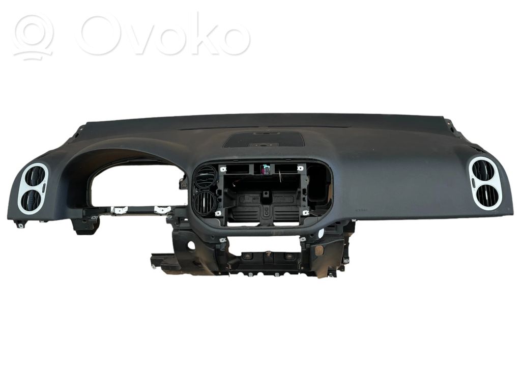Panelė   5M1857669