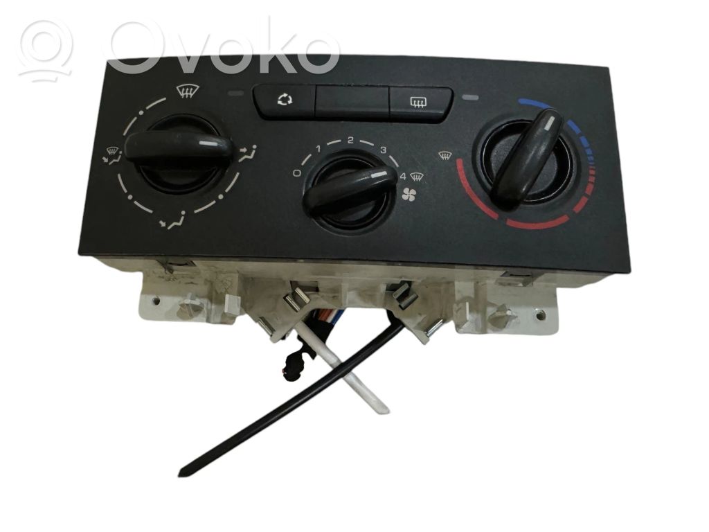 Citroen Berlingo Climate control unit 