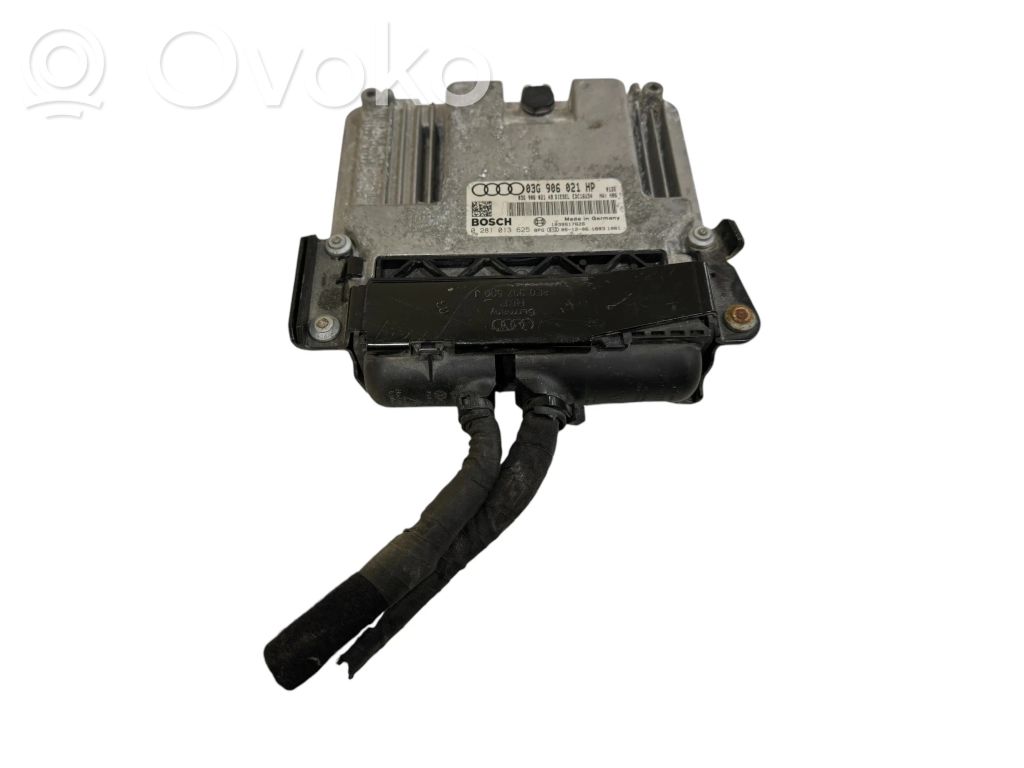 Volkswagen Golf V Engine control unit/module 