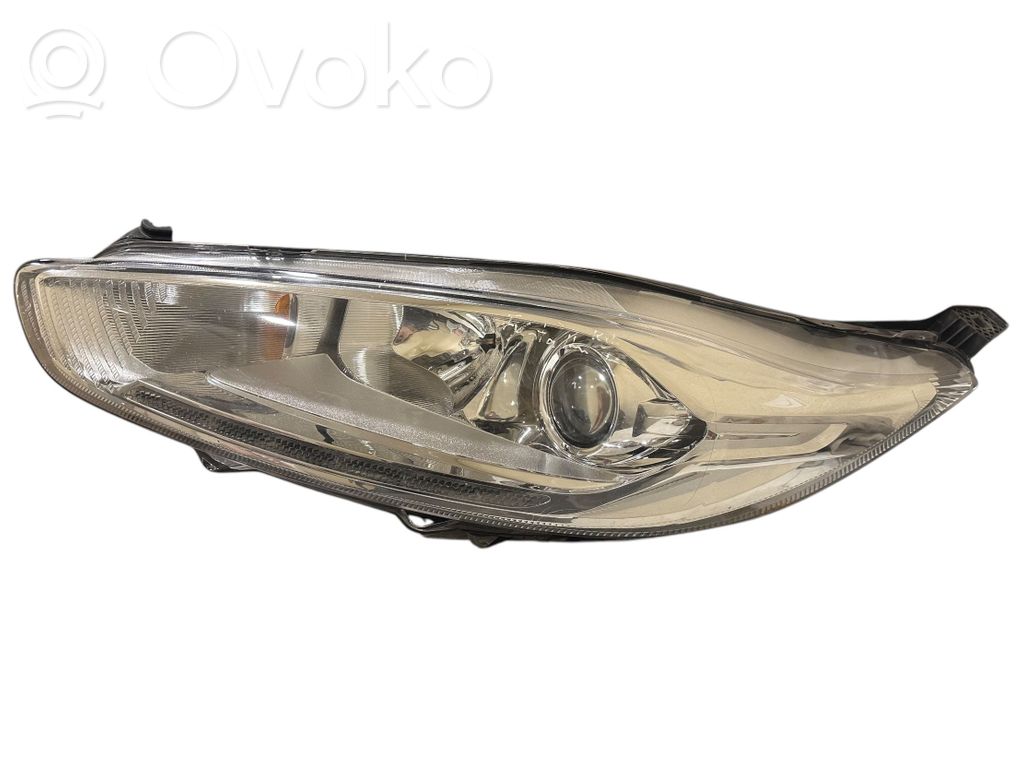 Ford Fiesta Headlight/headlamp 