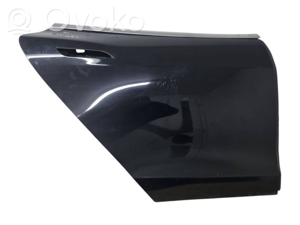 Tesla Model S Galinės durys 