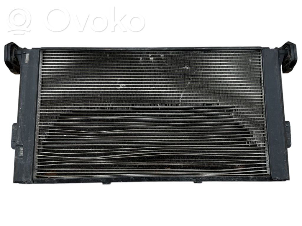BMW i3 Coolant radiator 