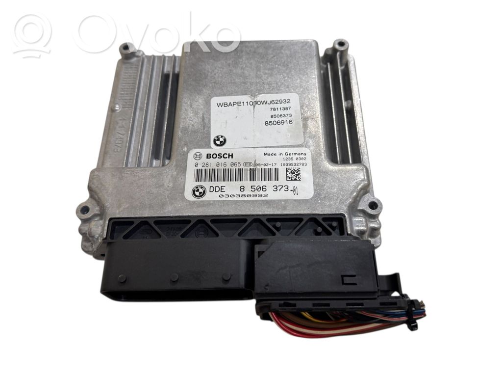 BMW X3 E83 Engine control unit/module 