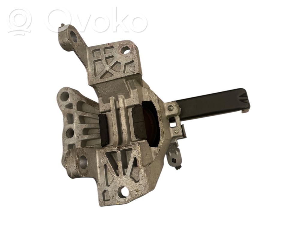 Fiat 500X Engine mount bracket 