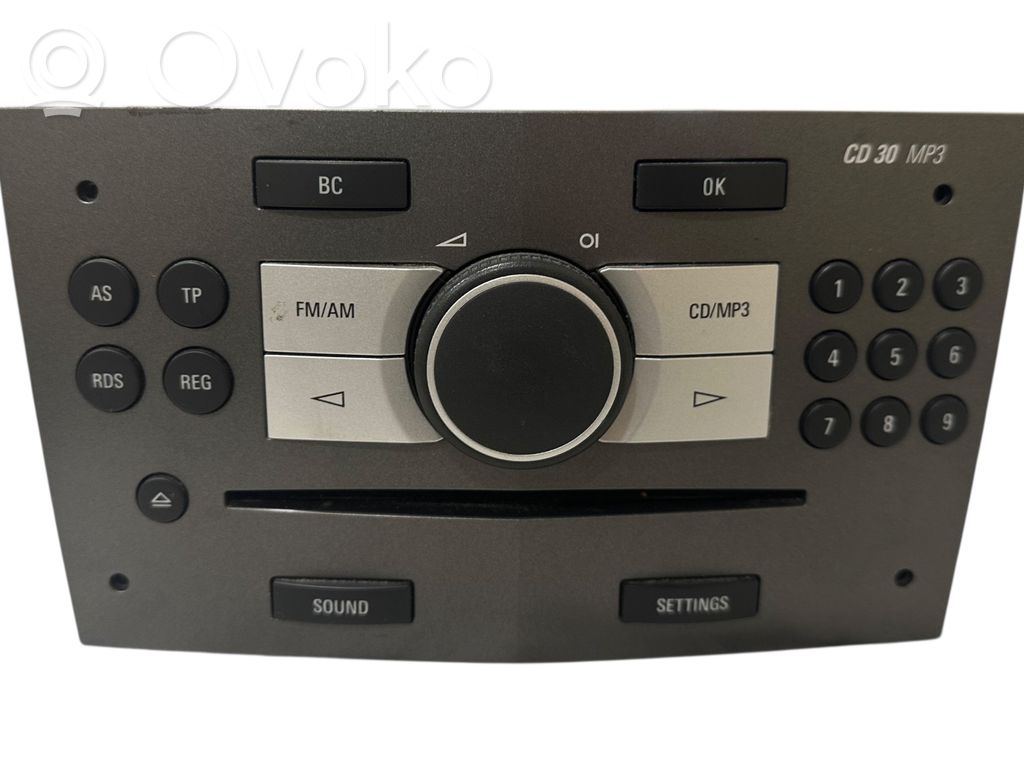 Opel Zafira B Radio/CD/DVD/GPS-pääyksikkö 