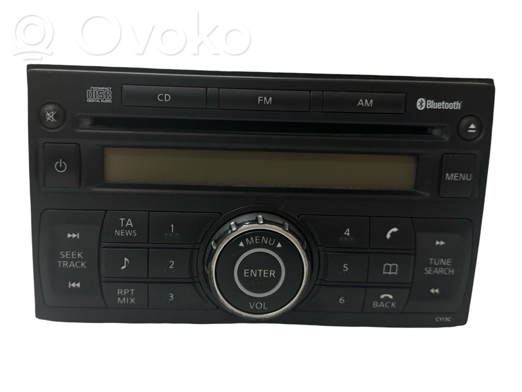Nissan Qashqai Panel / Radioodtwarzacz CD/DVD/GPS 