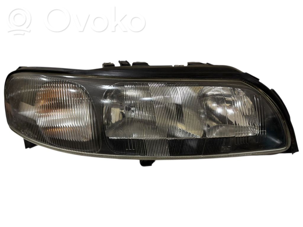 Volvo V70 Headlight/headlamp 