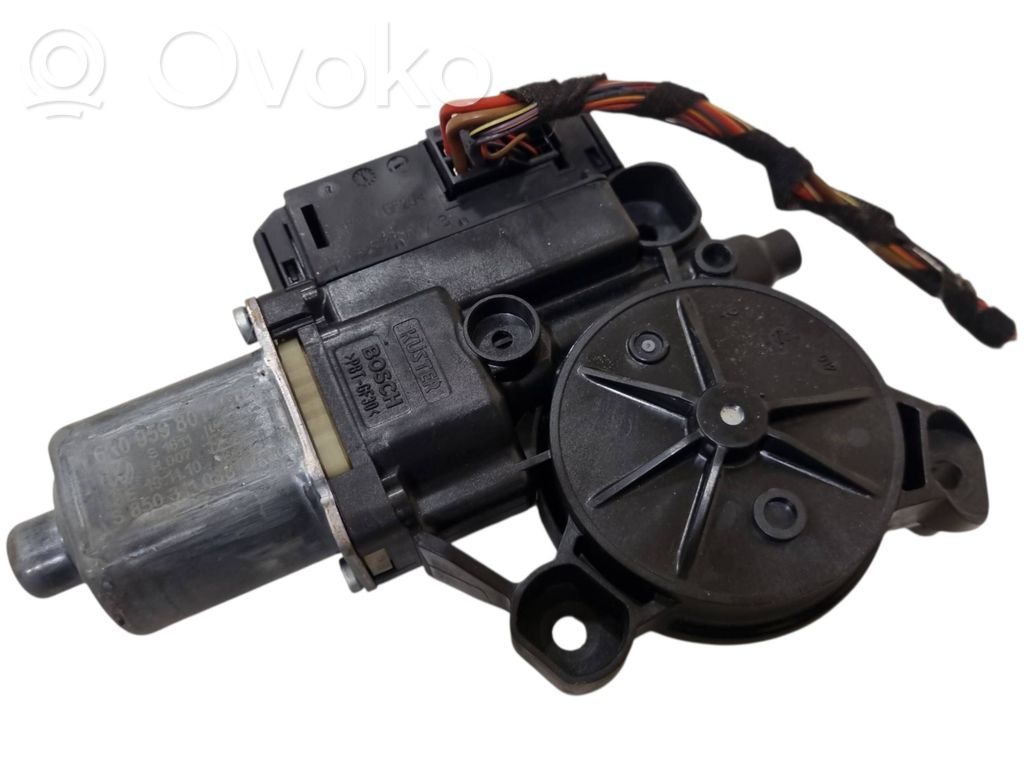 Volkswagen Polo V 6R Macara ușă față cu motor 