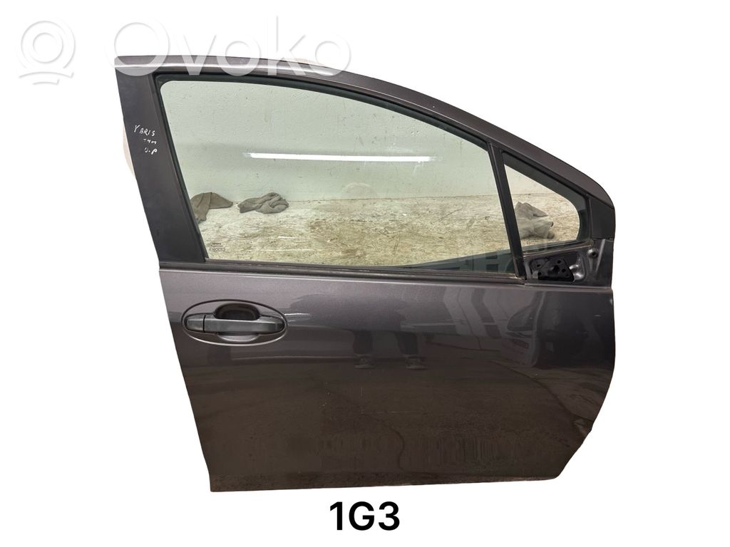 Toyota Yaris Tür vorne 