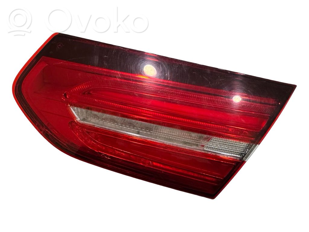 Mercedes-Benz GLC X253 C253 Lampy tylnej klapy bagażnika 
