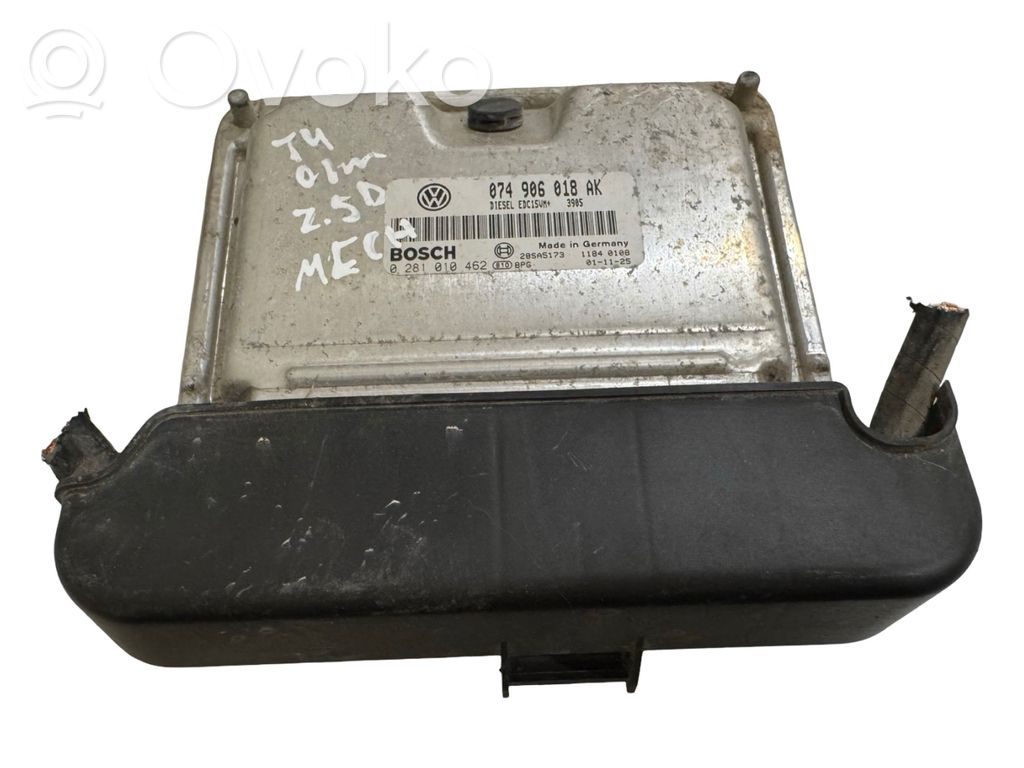 Volkswagen Transporter - Caravelle T4 Engine control unit/module 