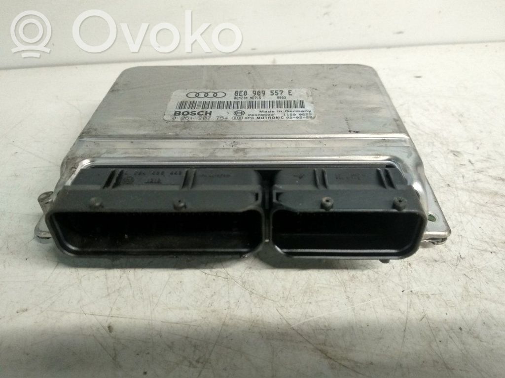 Audi A4 S4 B6 8E 8H Engine control unit/module 