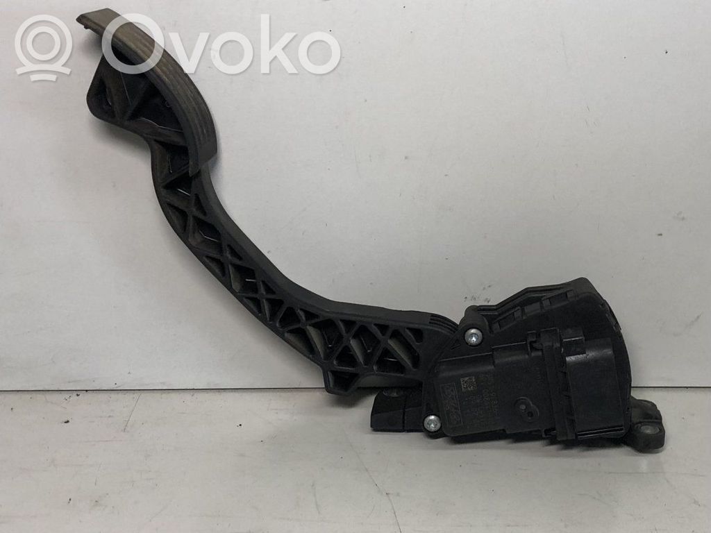 Ford C-MAX I Akceleratoriaus pedalas 
