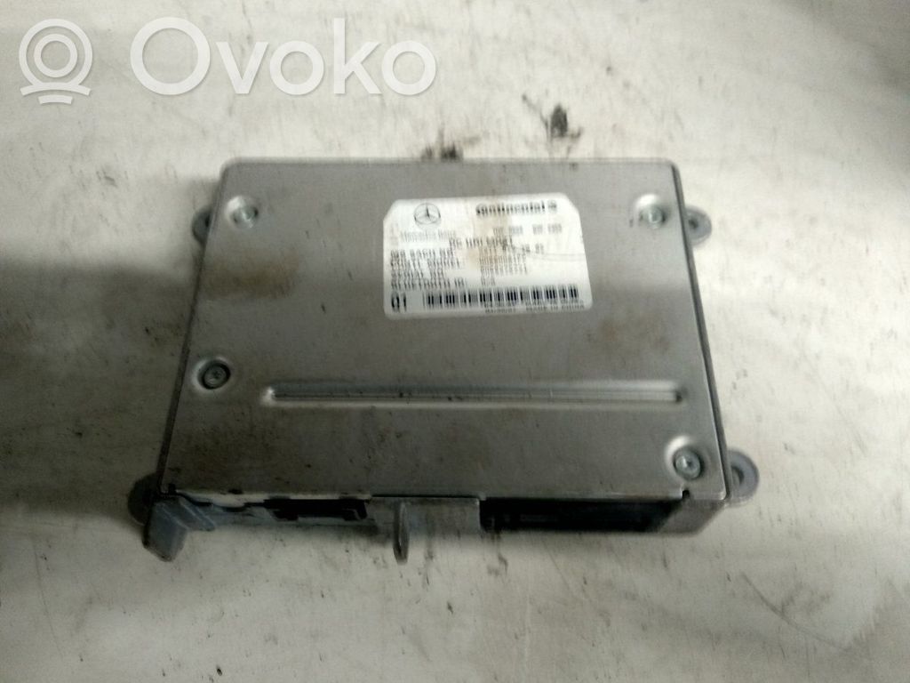 Sterownik / Moduł sterujący telefonem   A2118701885,UH06MM01FC,DM60275771,Q1